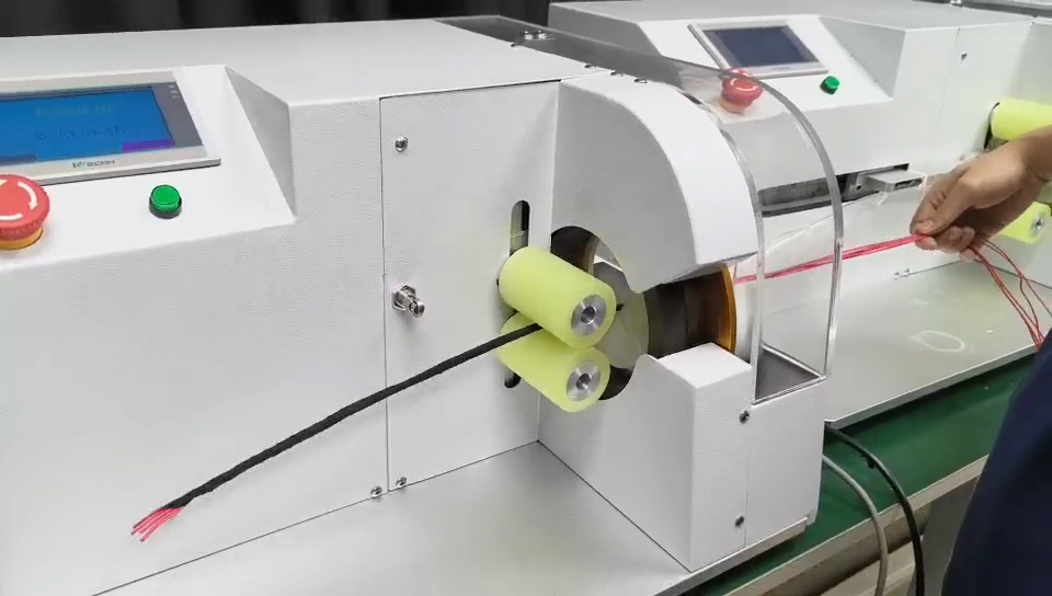 Precision-Controlled Smart 5M Wire Flocked Tape Wrapping Machine - Adjustable Tension for Flocked Material