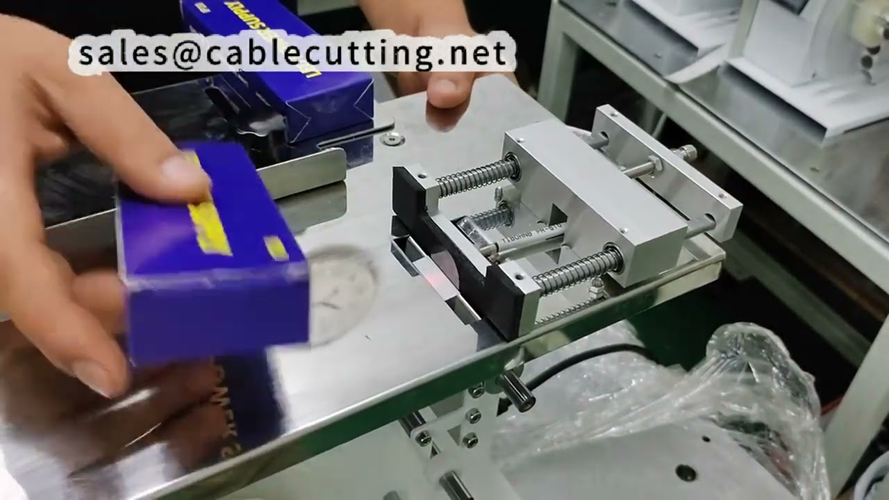 Color Box Seal Labeling Machine 2500 to 3000 boxes/hour Automation Equipment