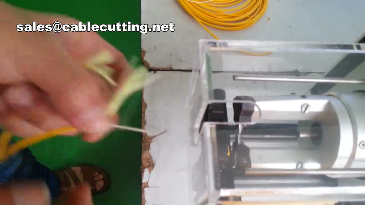 Micro-Coaxial Cable Stripping and Making Machine for Factory Automation